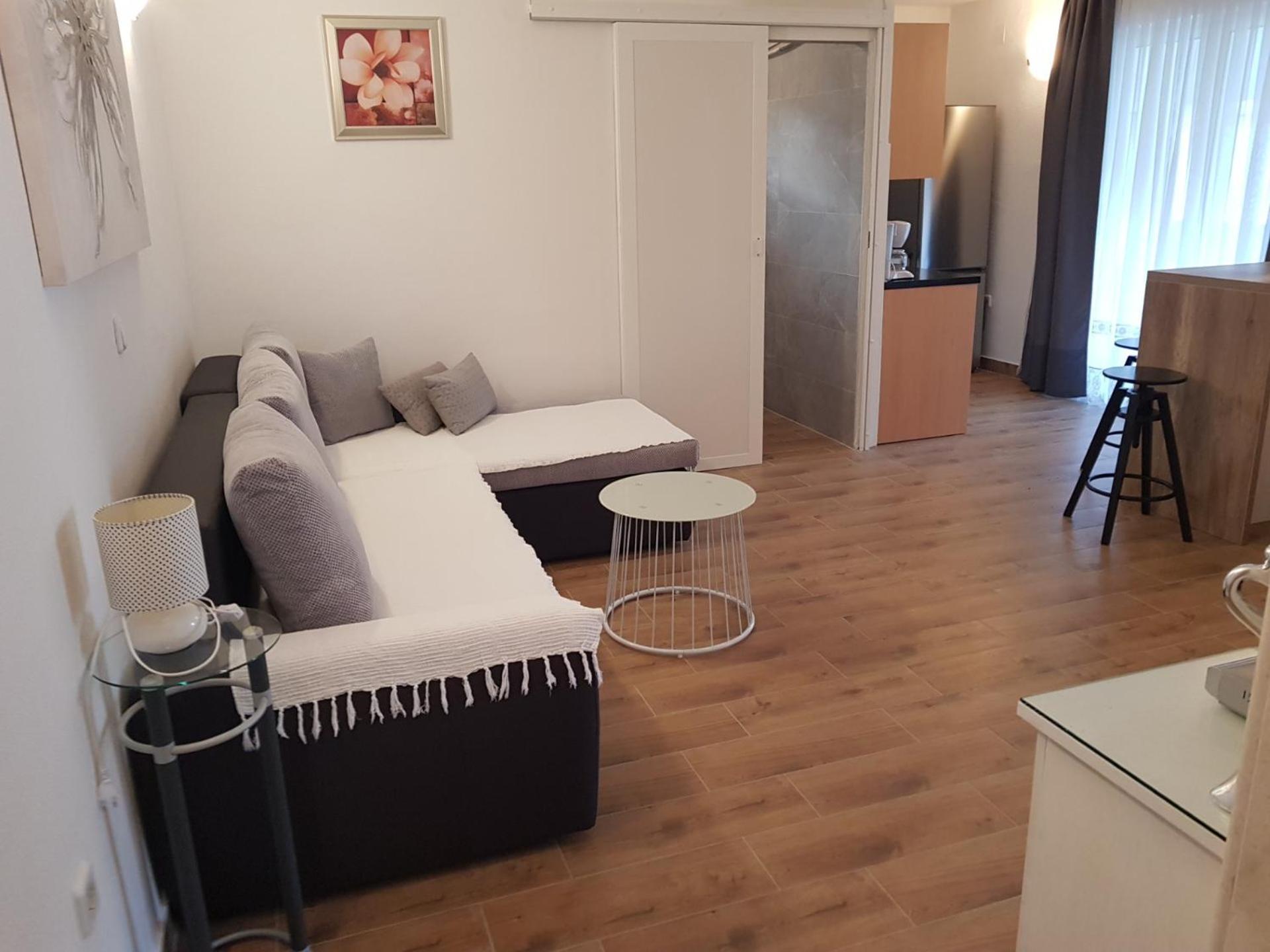 Apartments Mila Marina Extérieur photo