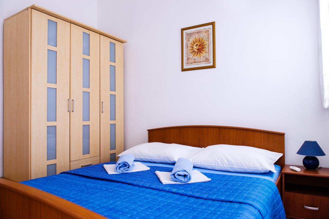 Apartments Mila Marina Extérieur photo
