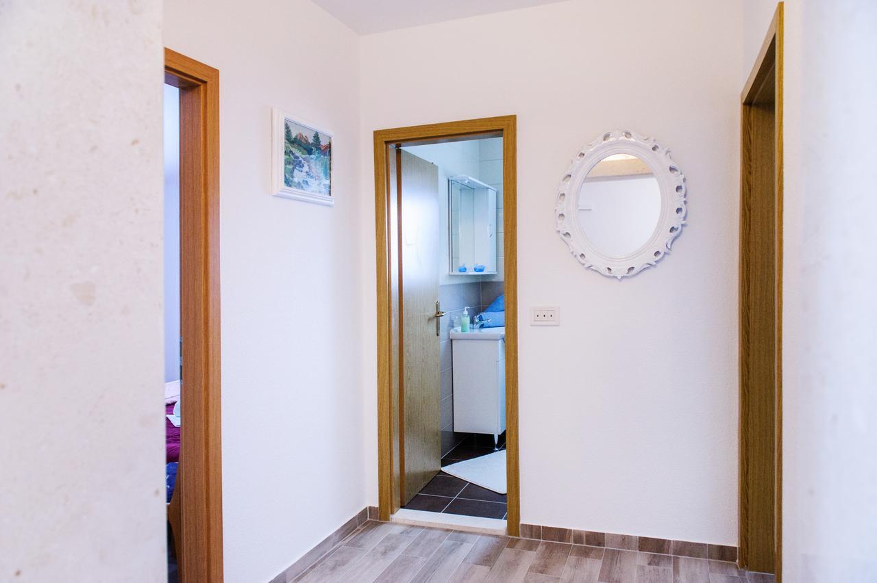 Apartments Mila Marina Extérieur photo